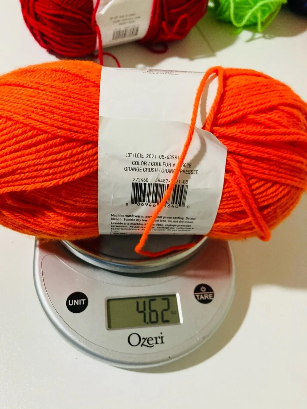 1310 g / 2 lb 14 oz 7 NWT + 4 Impeccable Acrylic Yarn Bundle - Bright Multicolor